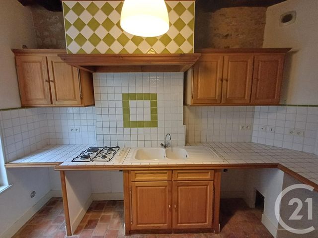 Maison &agrave; louer - 5 pi&egrave;ces - 119,66 m2 - Chatellerault - 86 - POITOU-CHARENTES
