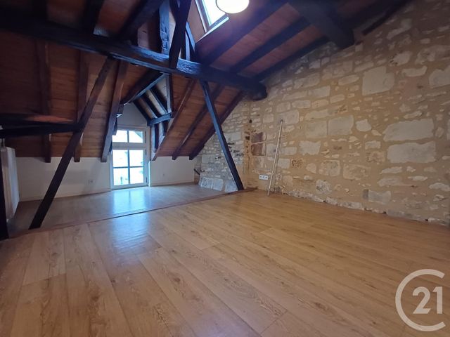 Maison &agrave; louer - 5 pi&egrave;ces - 119,66 m2 - Chatellerault - 86 - POITOU-CHARENTES
