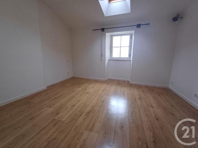 Maison &agrave; louer - 5 pi&egrave;ces - 119,66 m2 - Chatellerault - 86 - POITOU-CHARENTES