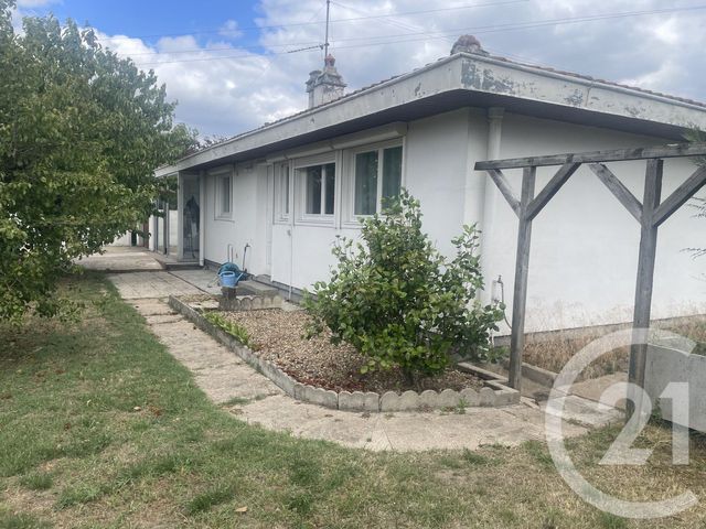 Maison &agrave; vendre - 3 pi&egrave;ces - 102,33 m2 - Dange St Romain - 86 - POITOU-CHARENTES