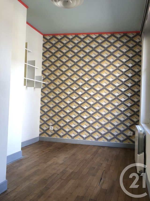 Maison &agrave; louer - 2 pi&egrave;ces - 57 m2 - Chatellerault - 86 - POITOU-CHARENTES