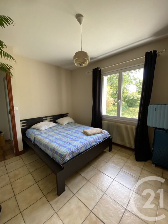 Maison &agrave; vendre - 5 pi&egrave;ces - 106 m2 - Senille St Sauveur - 86 - POITOU-CHARENTES
