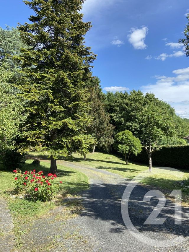 Maison &agrave; vendre - 5 pi&egrave;ces - 106 m2 - Senille St Sauveur - 86 - POITOU-CHARENTES