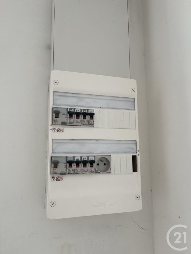 Immeuble &agrave; vendre - 80 m2 - La Roche Posay - 86 - POITOU-CHARENTES