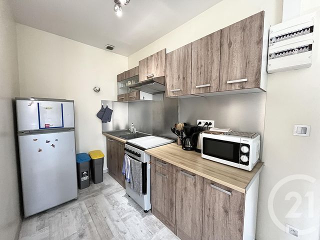 Immeuble &agrave; vendre - 80 m2 - La Roche Posay - 86 - POITOU-CHARENTES