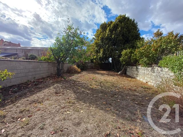 Maison &agrave; louer - 4 pi&egrave;ces - 80 m2 - Chatellerault - 86 - POITOU-CHARENTES