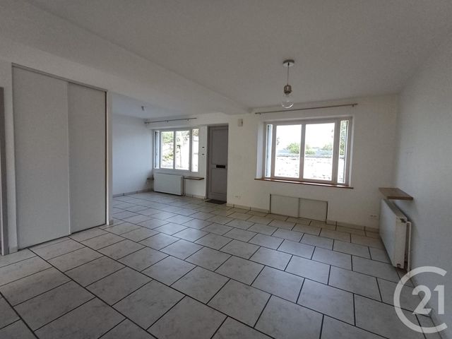 Maison &agrave; louer - 4 pi&egrave;ces - 80 m2 - Chatellerault - 86 - POITOU-CHARENTES