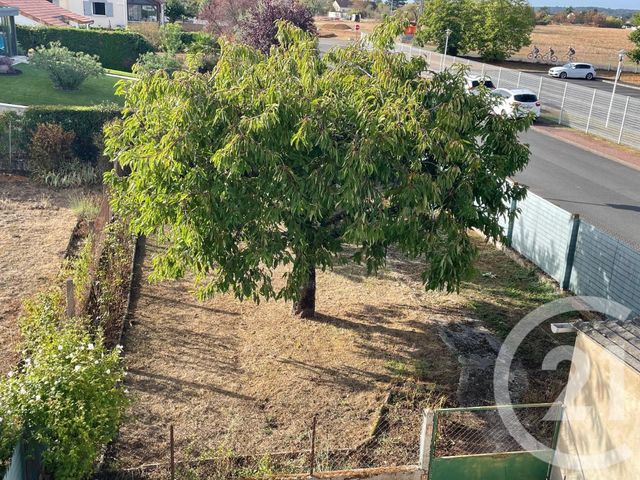 Maison &agrave; louer - 3 pi&egrave;ces - 69,74 m2 - Cenon Sur Vienne - 86 - POITOU-CHARENTES