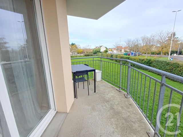 Appartement T1 &agrave; louer - 1 pi&egrave;ce - 28,20 m2 - Chatellerault - 86 - POITOU-CHARENTES