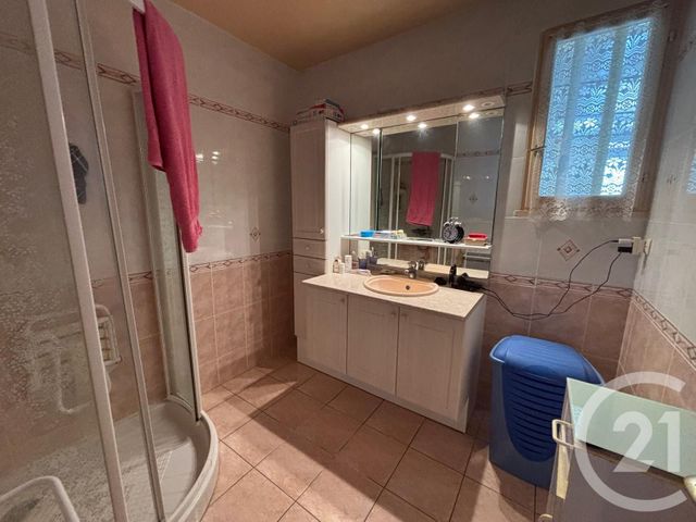 Maison &agrave; vendre - 4 pi&egrave;ces - 86 m2 - Chatellerault - 86 - POITOU-CHARENTES