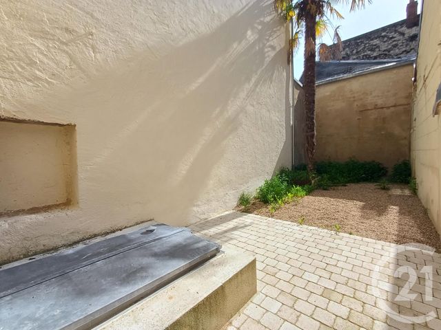 Appartement T2 &agrave; louer - 2 pi&egrave;ces - 48,57 m2 - Chatellerault - 86 - POITOU-CHARENTES