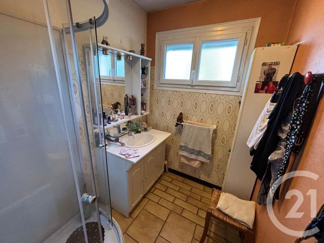 Maison &agrave; vendre - 4 pi&egrave;ces - 138 m2 - Les Ormes - 86 - POITOU-CHARENTES