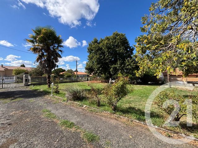 Maison &agrave; vendre - 4 pi&egrave;ces - 138 m2 - Les Ormes - 86 - POITOU-CHARENTES