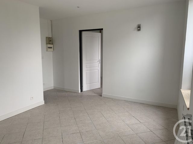 Appartement F2 &agrave; louer - 2 pi&egrave;ces - 33,05 m2 - Chatellerault - 86 - POITOU-CHARENTES