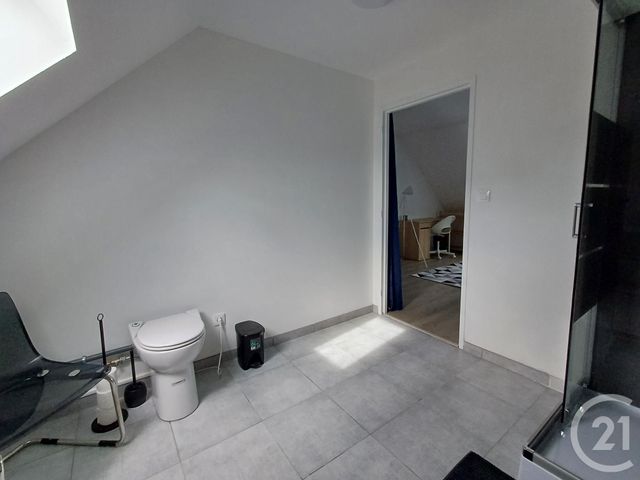 Appartement Chambre &agrave; louer - 4 pi&egrave;ces - 13,47 m2 - Chatellerault - 86 - POITOU-CHARENTES
