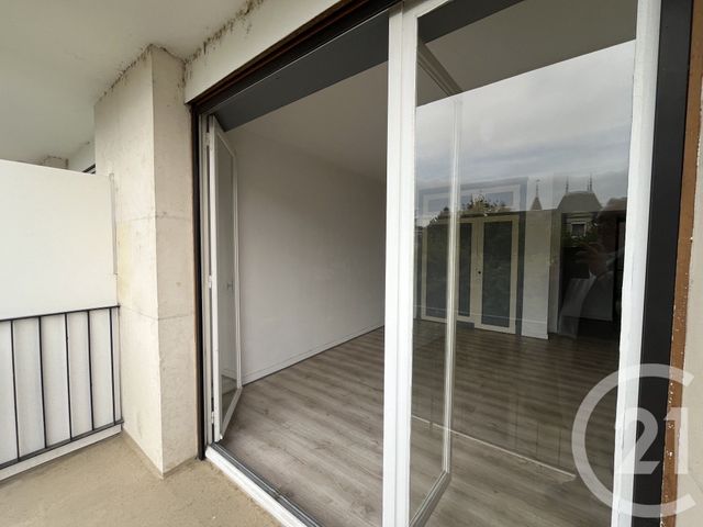 Appartement F3 &agrave; vendre - 3 pi&egrave;ces - 54,85 m2 - Chatellerault - 86 - POITOU-CHARENTES