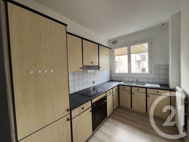 Appartement F3 &agrave; vendre - 3 pi&egrave;ces - 54,85 m2 - Chatellerault - 86 - POITOU-CHARENTES