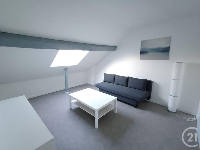 Appartement T2 &agrave; louer - 2 pi&egrave;ces - 29,55 m2 - Chatellerault - 86 - POITOU-CHARENTES