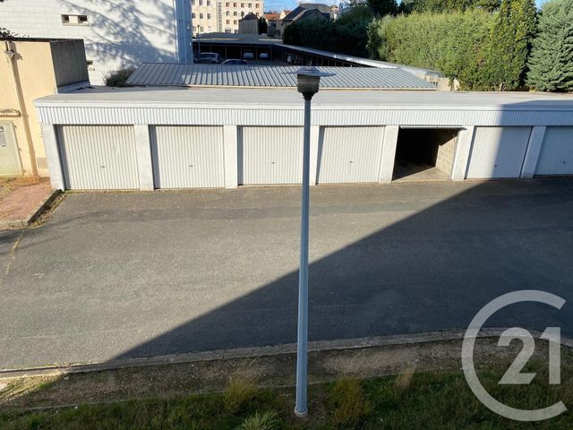 Appartement F4 &agrave; louer - 3 pi&egrave;ces - 72,33 m2 - Chatellerault - 86 - POITOU-CHARENTES