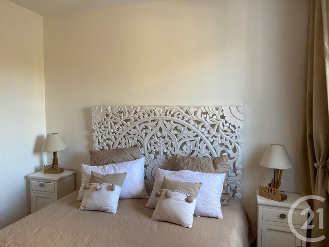 Appartement F4 &agrave; louer - 3 pi&egrave;ces - 72,33 m2 - Chatellerault - 86 - POITOU-CHARENTES