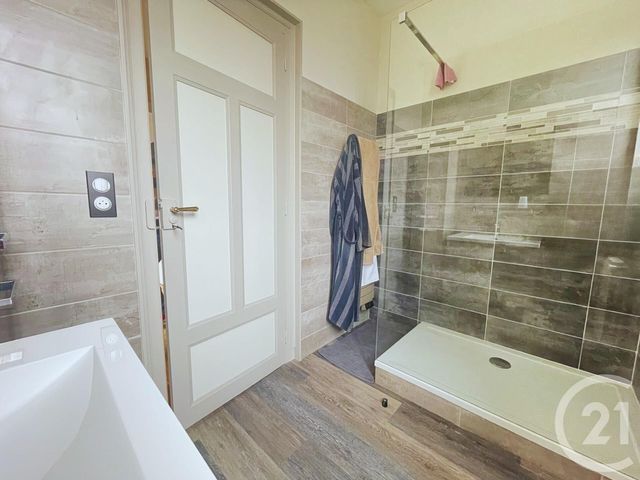 Maison à vendre - 7 pièces - 172,92 m2 - Les Ormes - 86 - POITOU-CHARENTES