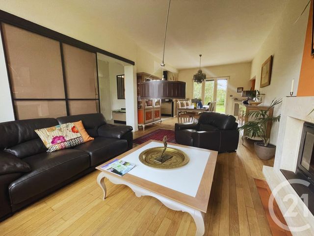 Maison à vendre - 7 pièces - 172,92 m2 - Les Ormes - 86 - POITOU-CHARENTES