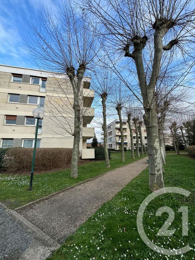 Appartement F3 à vendre - 3 pièces - 77,11 m2 - Montesson - 78 - ILE-DE-FRANCE