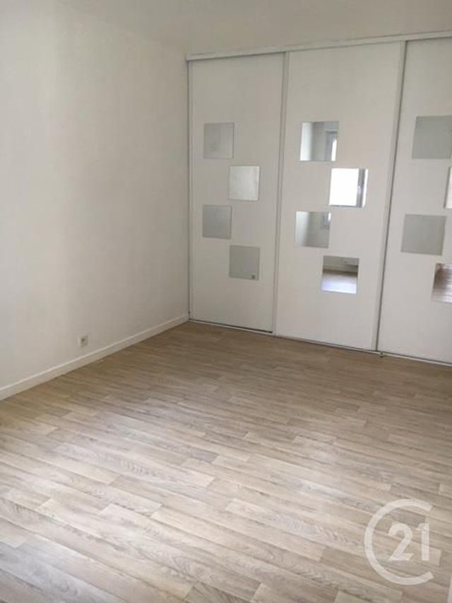 Appartement à louer - 2 pièces - 46,37 m2 - Sartrouville - 78 - ILE-DE-FRANCE