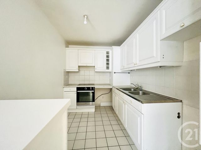 Appartement à louer - 2 pièces - 46,37 m2 - Sartrouville - 78 - ILE-DE-FRANCE