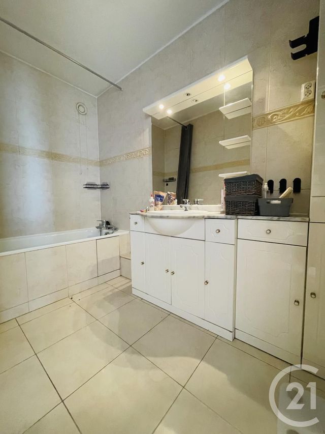 Appartement F6 à vendre - 6 pièces - 108 m2 - Chatou - 78 - ILE-DE-FRANCE