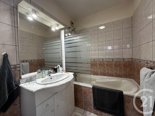 Appartement F3 à vendre - 3 pièces - 77,36 m2 - Sartrouville - 78 - ILE-DE-FRANCE