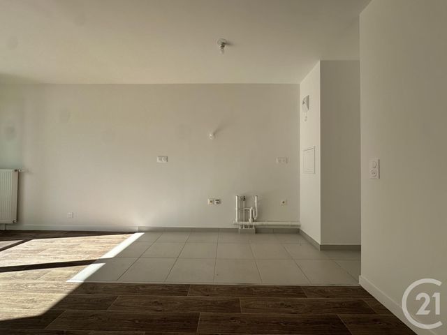 Appartement F3 à vendre - 3 pièces - 66 m2 - Sartrouville - 78 - ILE-DE-FRANCE