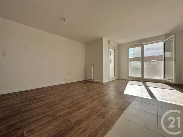 Appartement F3 à vendre - 3 pièces - 66 m2 - Sartrouville - 78 - ILE-DE-FRANCE