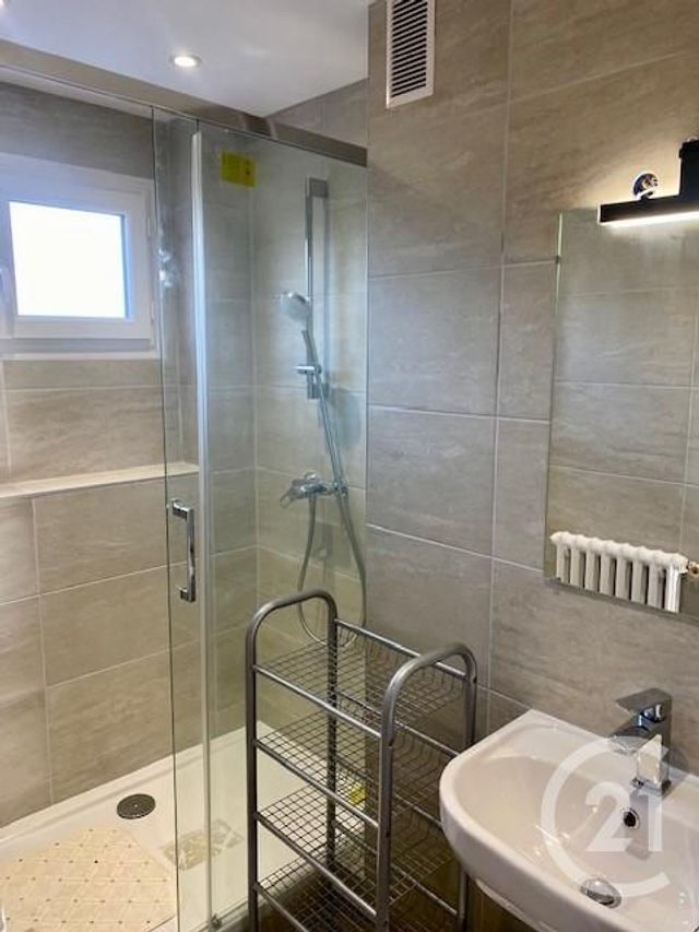 Appartement F3 &agrave; louer - 3 pi&egrave;ces - 52,24 m2 - Sartrouville - 78 - ILE-DE-FRANCE