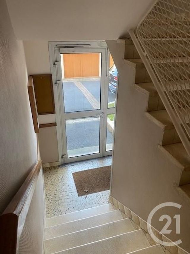 Appartement F3 &agrave; louer - 3 pi&egrave;ces - 52,24 m2 - Sartrouville - 78 - ILE-DE-FRANCE