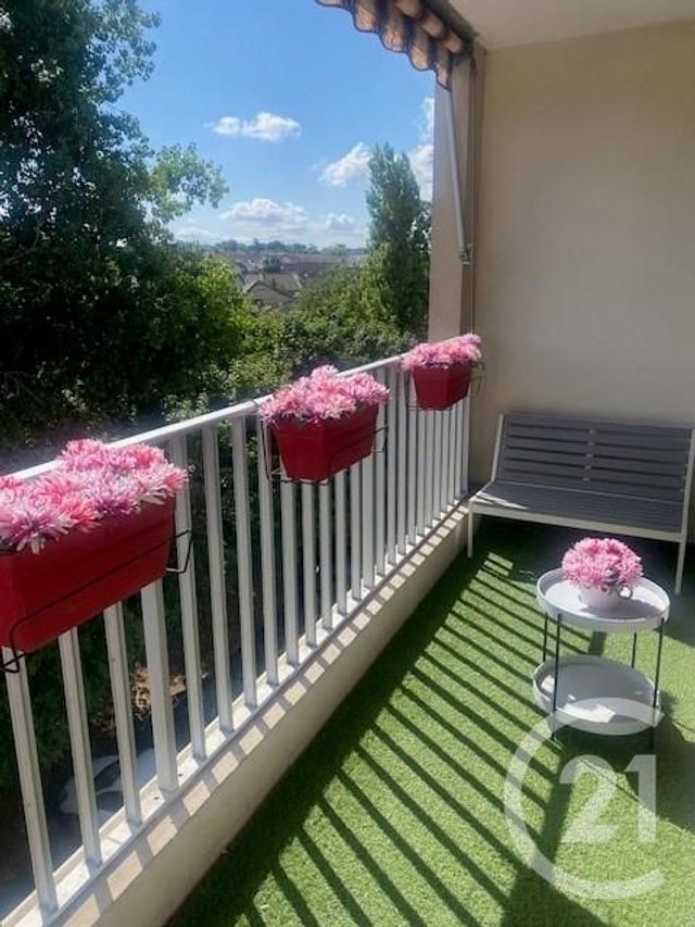 Appartement à louer - 3 pièces - 70,42 m2 - Sartrouville - 78 - ILE-DE-FRANCE