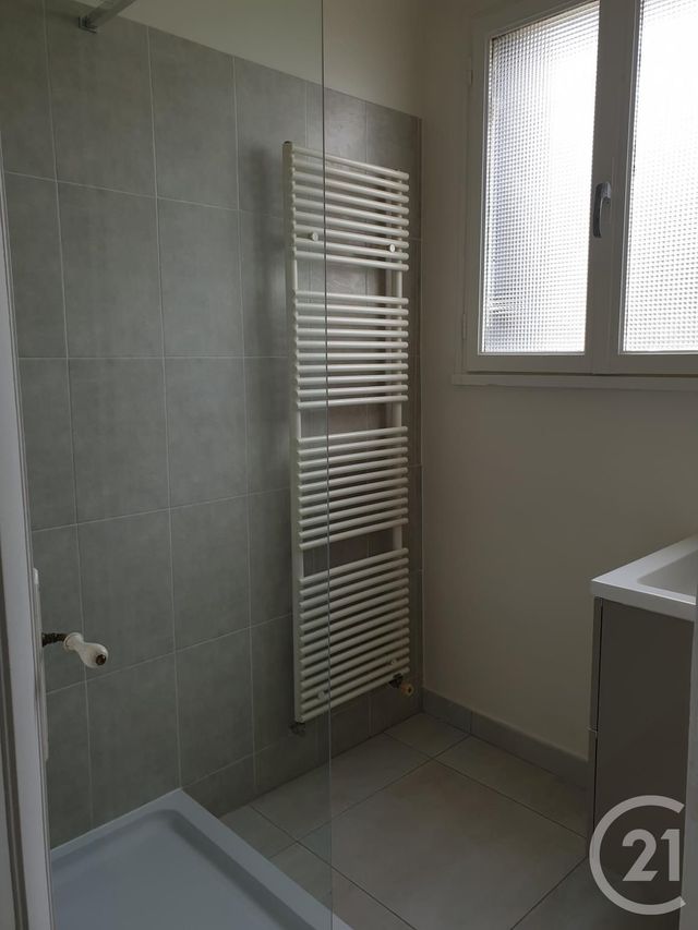 Maison à louer - 3 pièces - 82,05 m2 - Sartrouville - 78 - ILE-DE-FRANCE