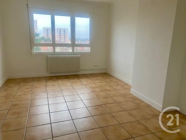 Appartement &agrave; louer - 3 pi&egrave;ces - 51,46 m2 - Sartrouville - 78 - ILE-DE-FRANCE