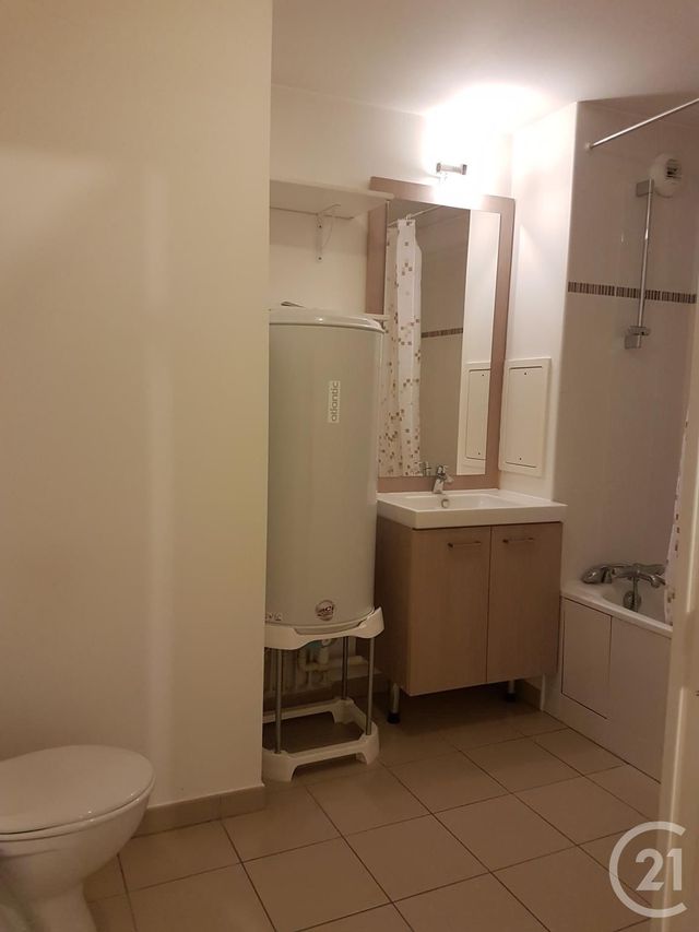Appartement F2 &agrave; louer - 2 pi&egrave;ces - 36,55 m2 - Houilles - 78 - ILE-DE-FRANCE