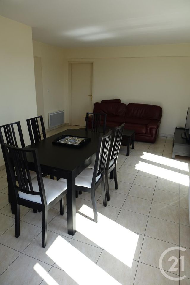 Appartement F3 &agrave; louer - 3 pi&egrave;ces - 63,19 m2 - Sartrouville - 78 - ILE-DE-FRANCE