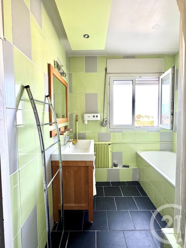 Appartement F4 &agrave; vendre - 4 pi&egrave;ces - 69,84 m2 - Sartrouville - 78 - ILE-DE-FRANCE