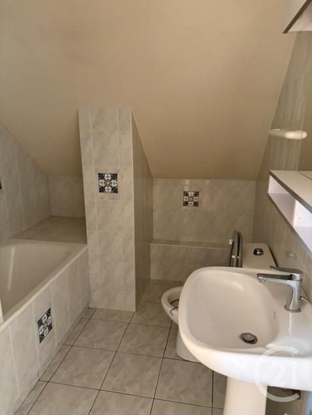 Appartement F3 &agrave; louer - 3 pi&egrave;ces - 51,38 m2 - Sartrouville - 78 - ILE-DE-FRANCE