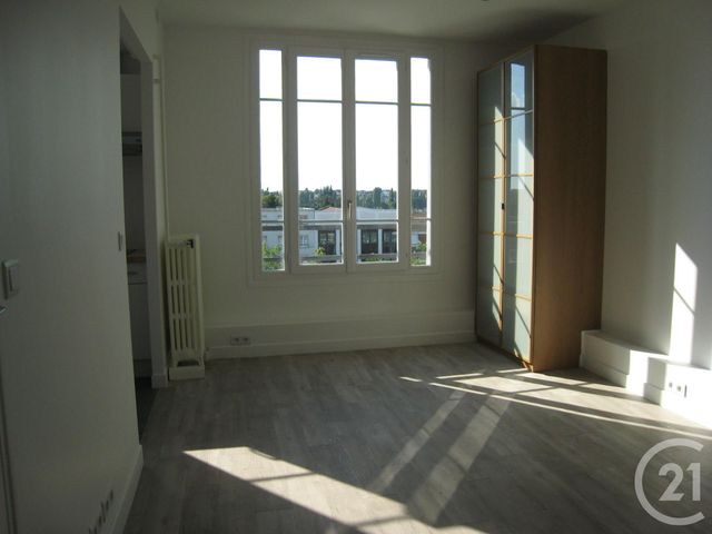 Appartement F1 &agrave; louer - 1 pi&egrave;ce - 23,35 m2 - Sartrouville - 78 - ILE-DE-FRANCE