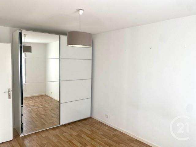 Appartement F2 &agrave; louer - 2 pi&egrave;ces - 44,85 m2 - Sartrouville - 78 - ILE-DE-FRANCE
