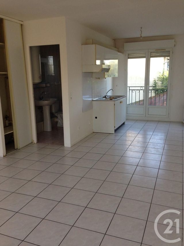 Appartement F2 &agrave; louer - 2 pi&egrave;ces - 44,23 m2 - Sartrouville - 78 - ILE-DE-FRANCE