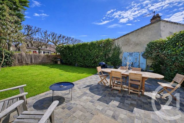 Maison &agrave; vendre - 8 pi&egrave;ces - 175,60 m2 - Montesson - 78 - ILE-DE-FRANCE