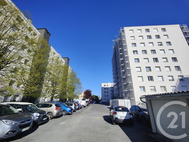 Appartement F4 &agrave; vendre - 4 pi&egrave;ces - 68,17 m2 - Sartrouville - 78 - ILE-DE-FRANCE