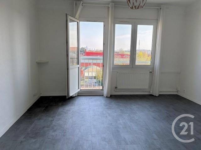 Appartement &agrave; louer - 3 pi&egrave;ces - 59,42 m2 - Sartrouville - 78 - ILE-DE-FRANCE