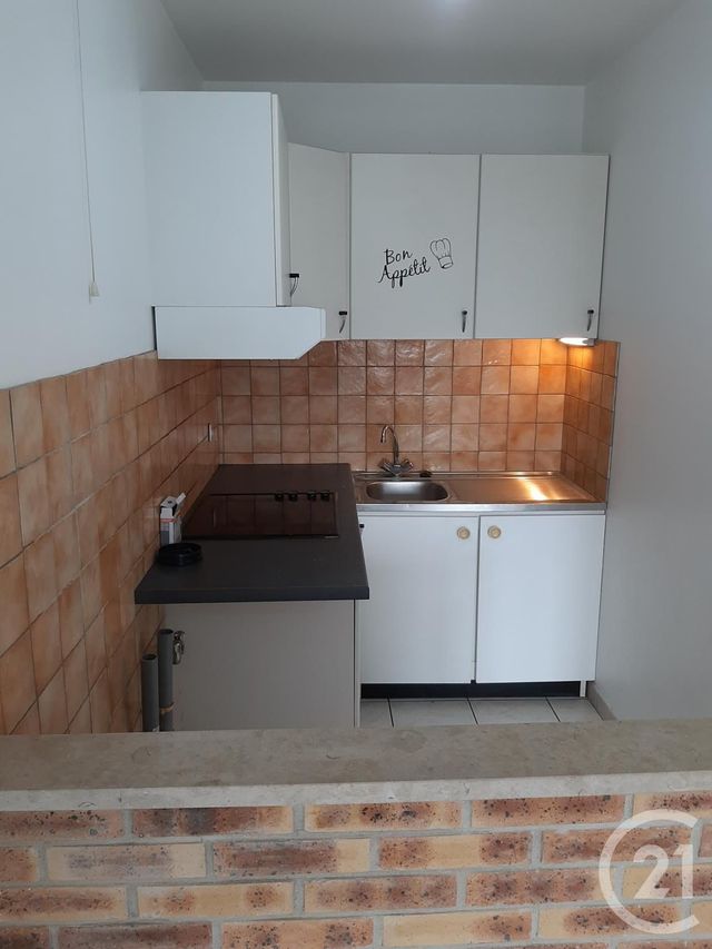 Appartement F2 &agrave; louer - 2 pi&egrave;ces - 37,80 m2 - Houilles - 78 - ILE-DE-FRANCE