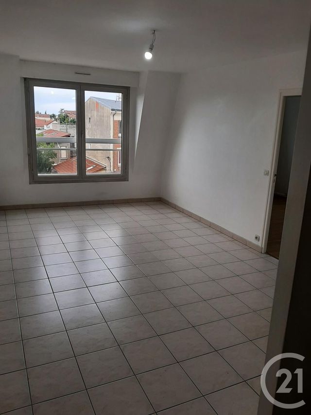 Appartement F2 &agrave; louer - 2 pi&egrave;ces - 37,80 m2 - Houilles - 78 - ILE-DE-FRANCE